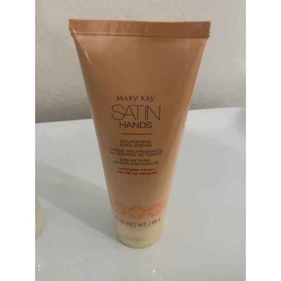 Mary Kay Satin Hands Lot Of Two 3.0 Oz Each - Picture 4 of 5